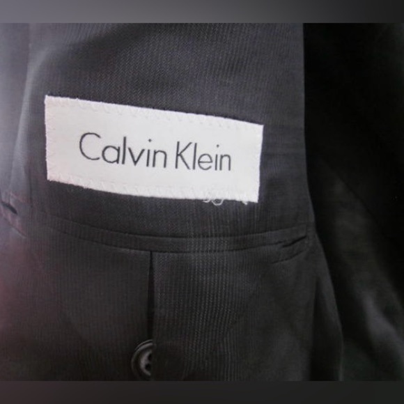Calvin Klein Men's Black Wool Suit Jacket; Size 42L **One Front Button Missing** - Picture 4 of 12